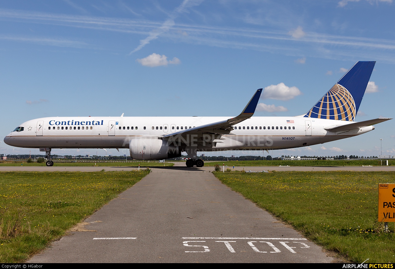 United Airlines N14107 aircraft at Amsterdam - Schiphol