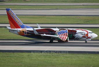 N918WN - Southwest Airlines Boeing 737-700