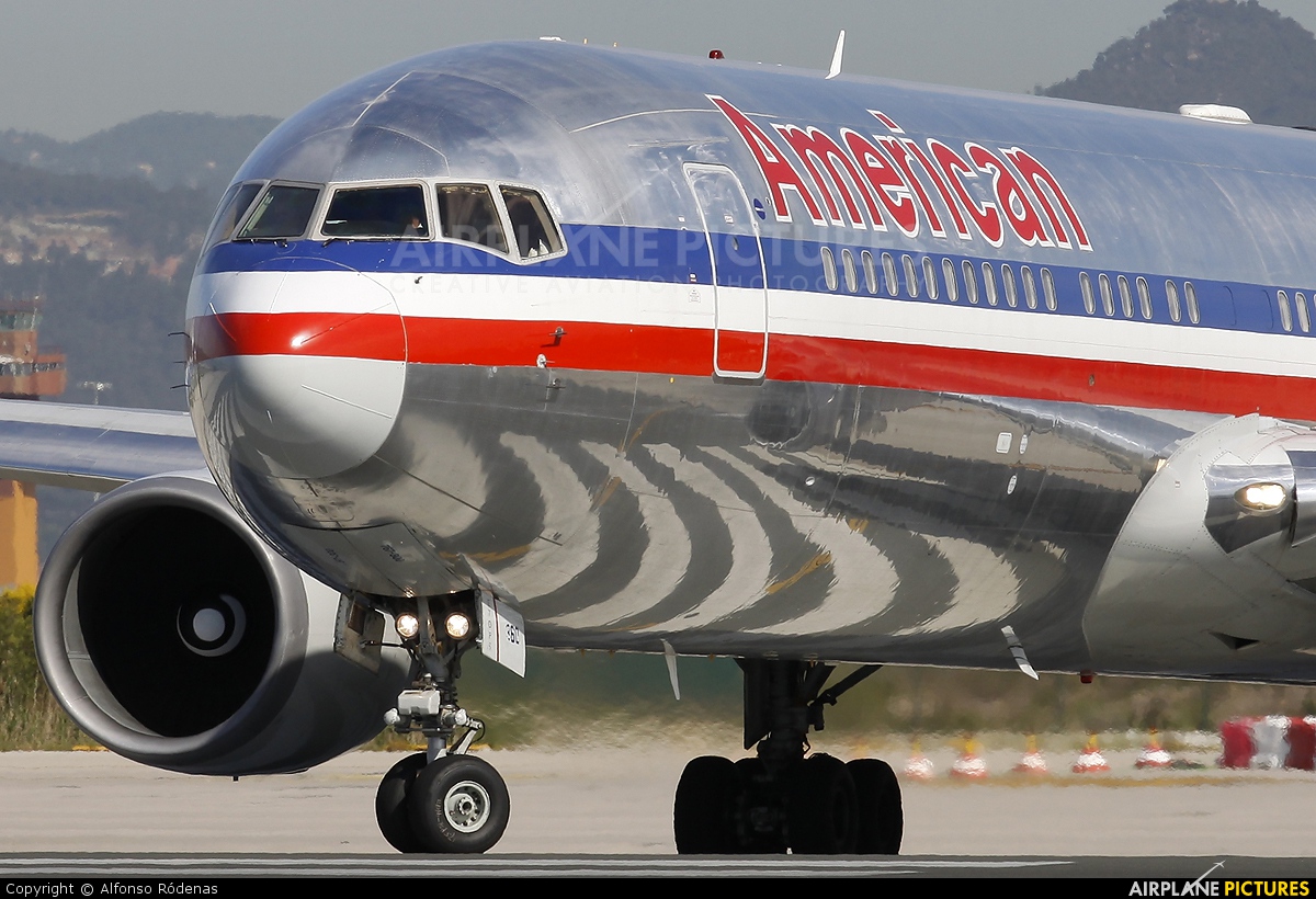 American Airlines N360AA aircraft at Barcelona - El Prat