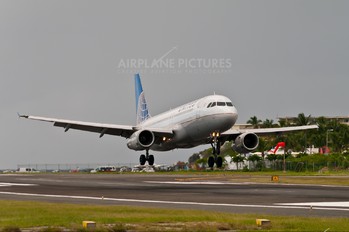 N405UA - United Airlines Airbus A320