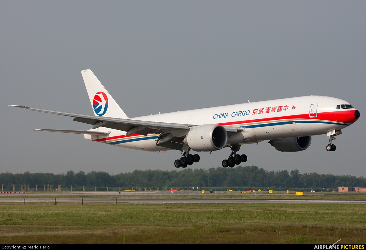 China Cargo B-2079 aircraft at Milan - Malpensa