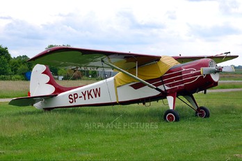 SP-YKW - Aeroklub Orląt Yakovlev Yak-12A