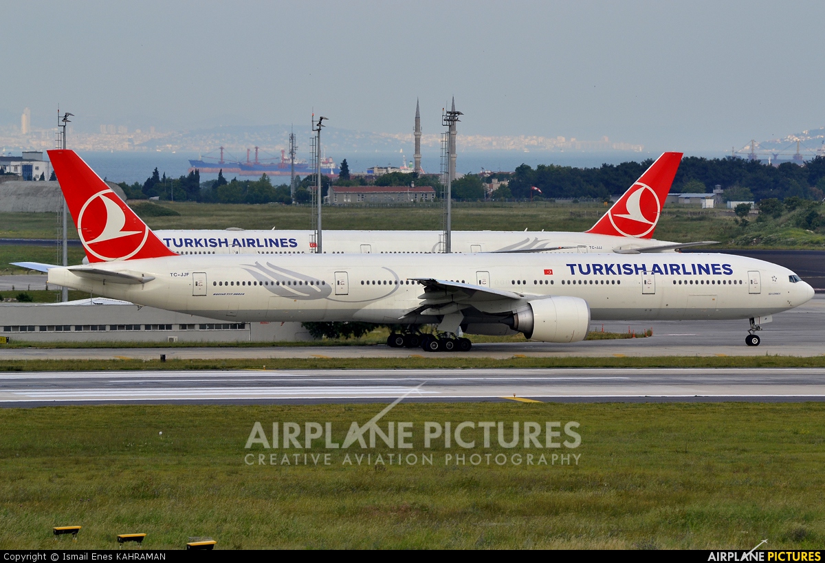 Turkish Airlines TC-JJF aircraft at Istanbul - Ataturk