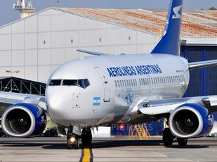 LV-BZA - Aerolineas Argentinas Boeing 737-700
