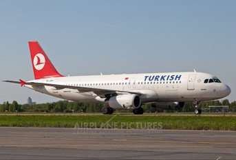 TC-JPD - Turkish Airlines Airbus A320