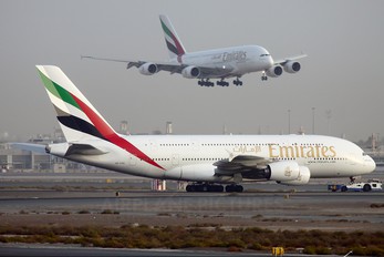 A6-EDQ - Emirates Airlines Airbus A380