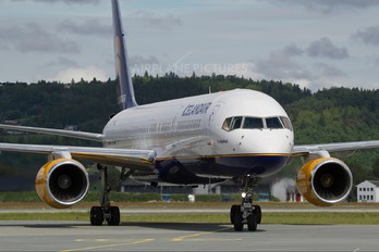 TF-ISL - Icelandair Boeing 757-200WL