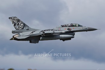 692 - Norway - Royal Norwegian Air Force General Dynamics F-16A Fighting Falcon