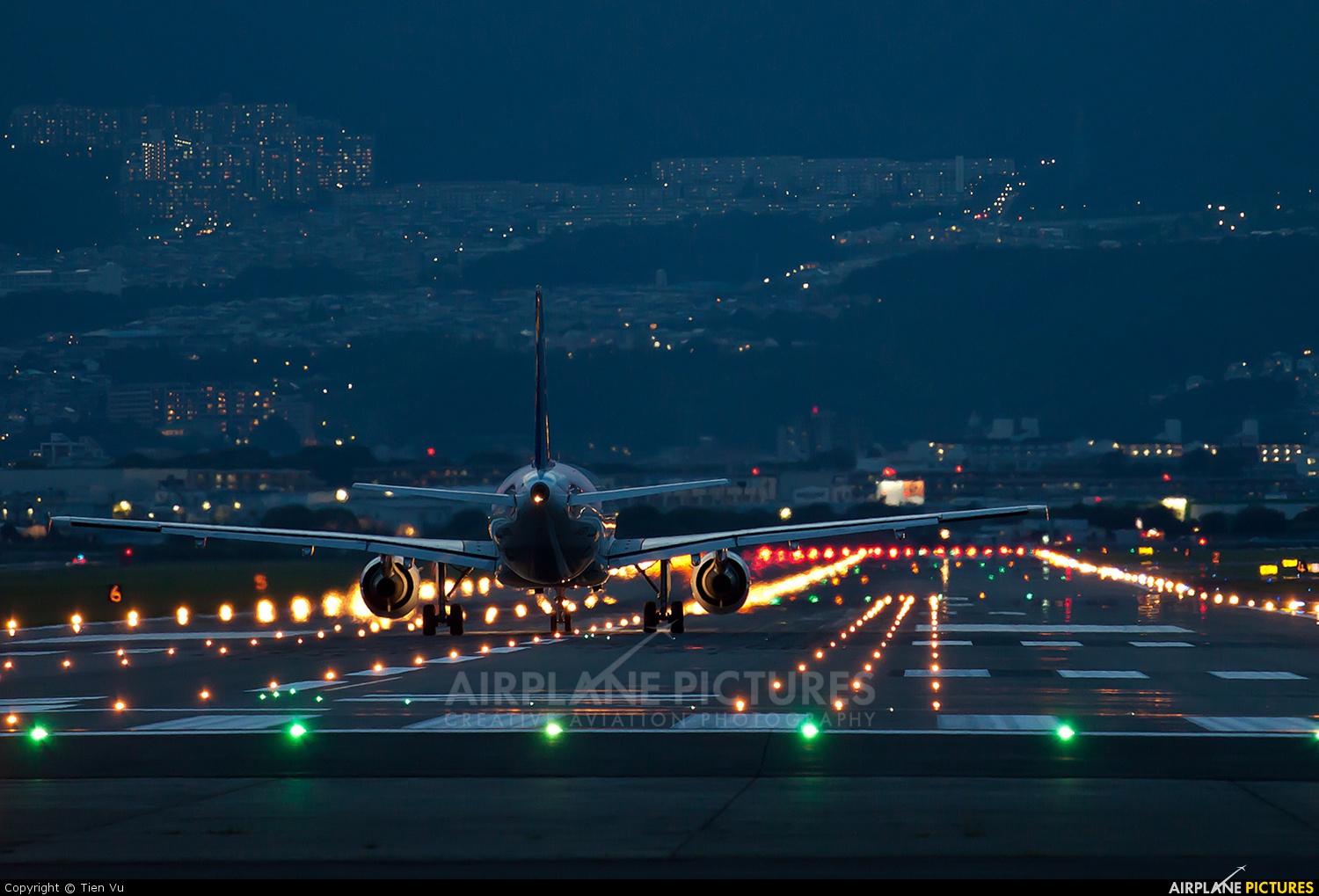 ANA - All Nippon Airways - aircraft at Osaka - Itami Intl