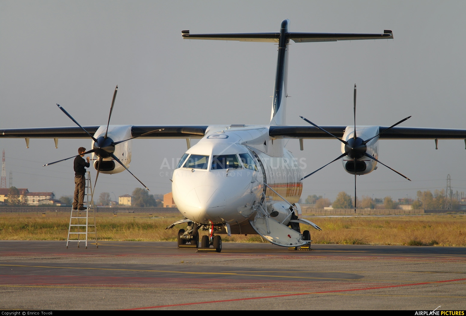 Air Alps OE-LKA aircraft at Parma