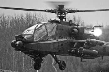 Q-15 - Netherlands - Air Force Boeing AH-64D Apache