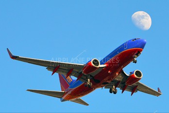 N7730A - Southwest Airlines Boeing 737-700