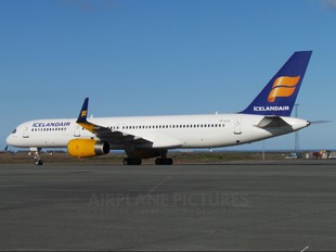TF-LLX - Icelandair Boeing 757-200