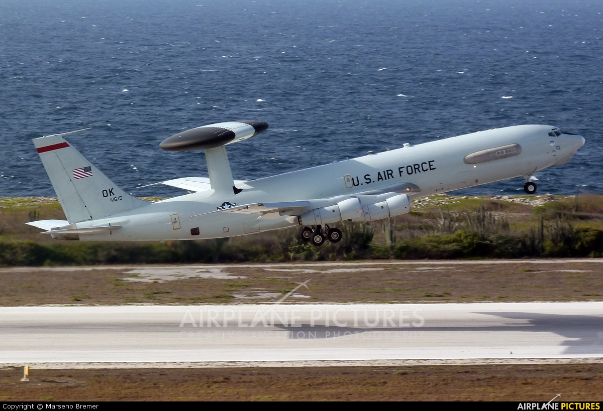 73 1675 Usa Air Force Boeing E 3b Sentry At Hato Curacao Intl Photo Id Airplane Pictures Net