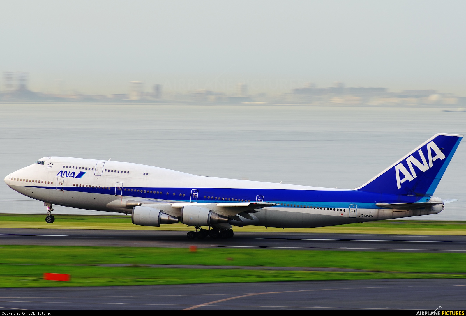 JA8961 - ANA - All Nippon Airways Boeing 747-400D at Tokyo 