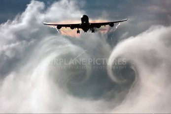 - - Virgin Atlantic Airbus A340-600