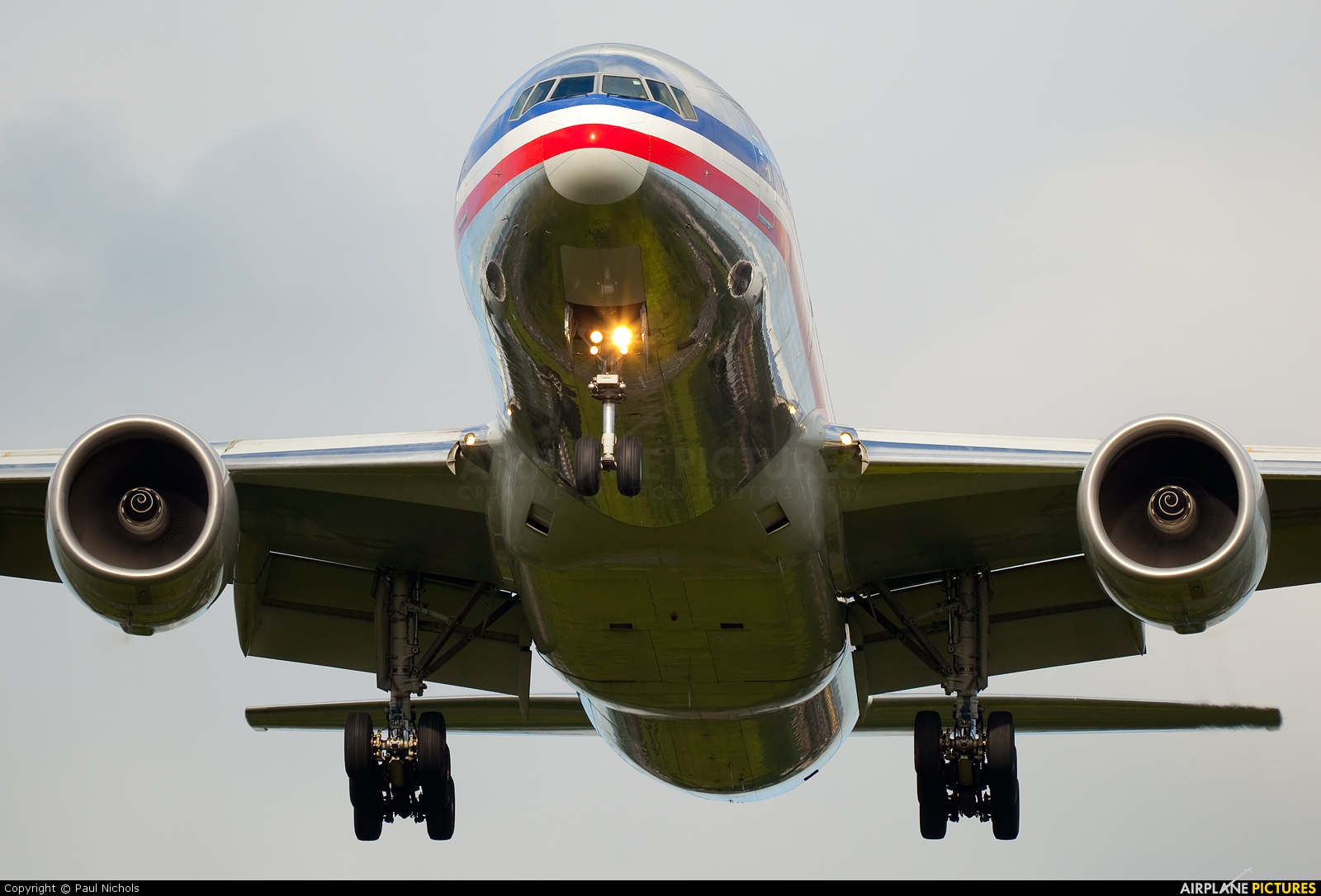 American Airlines N768AA aircraft at London - Heathrow
