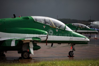 8813 - Saudi Arabia - Air Force: Saudi Hawks British Aerospace Hawk 65 / 65A