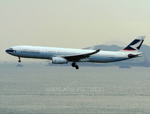 B-LAA - Cathay Pacific Airbus A330-300