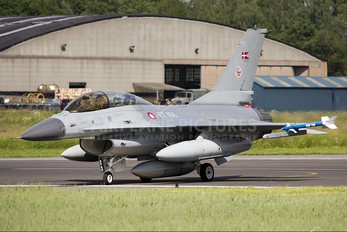 ET-198 - Denmark - Air Force General Dynamics F-16B Fighting Falcon