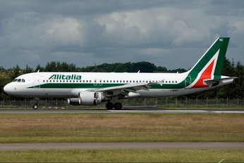 I-BIKC - Alitalia Airbus A320