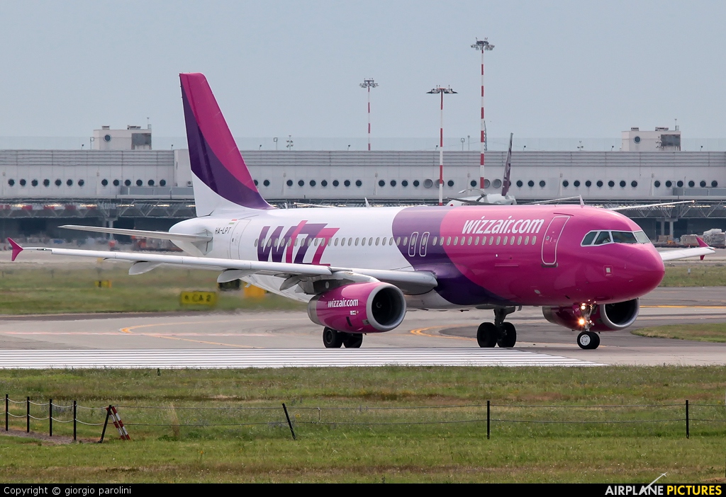 Wizz Air HA-LPT aircraft at Milan - Malpensa