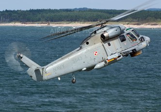 3543 - Poland - Navy Kaman SH-2G Super Seasprite