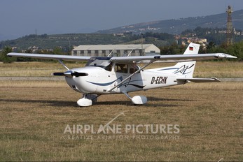 D-ECHK - Private Cessna 172 Skyhawk (all models except RG)
