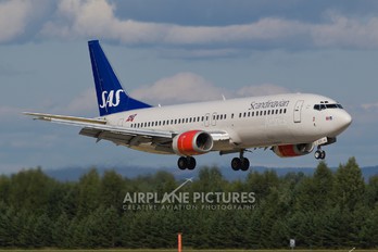 LN-BRI - SAS - Scandinavian Airlines Boeing 737-400