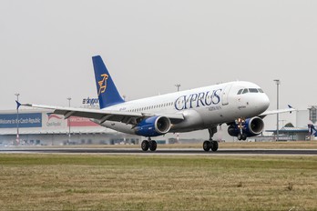 5B-DCH - Cyprus Airways Airbus A320