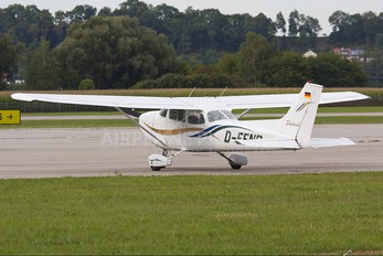 D-EENR - Private Cessna 172 Skyhawk (all models except RG)