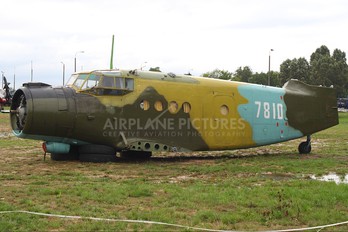 7810 - Poland - Air Force Antonov An-2