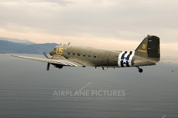 N47SJ - Private Douglas DC-3