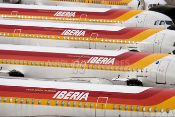EC-FGV - Iberia Airbus A320