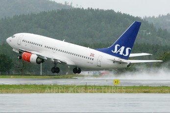 LN-TUF - SAS - Scandinavian Airlines Boeing 737-700