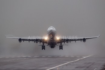 EC-JIS - Air Madrid Airbus A340-300