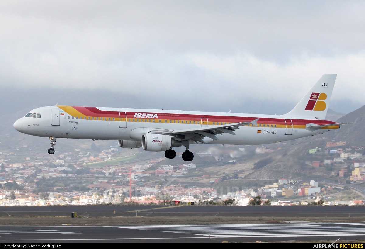 Iberia EC-JEJ aircraft at Tenerife Norte - Los Rodeos