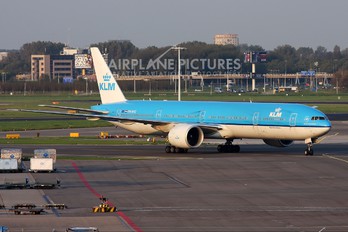 PH-BVC - KLM Boeing 777-300ER