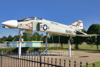 152263 - USA - Marine Corps McDonnell Douglas F-4N Phantom II