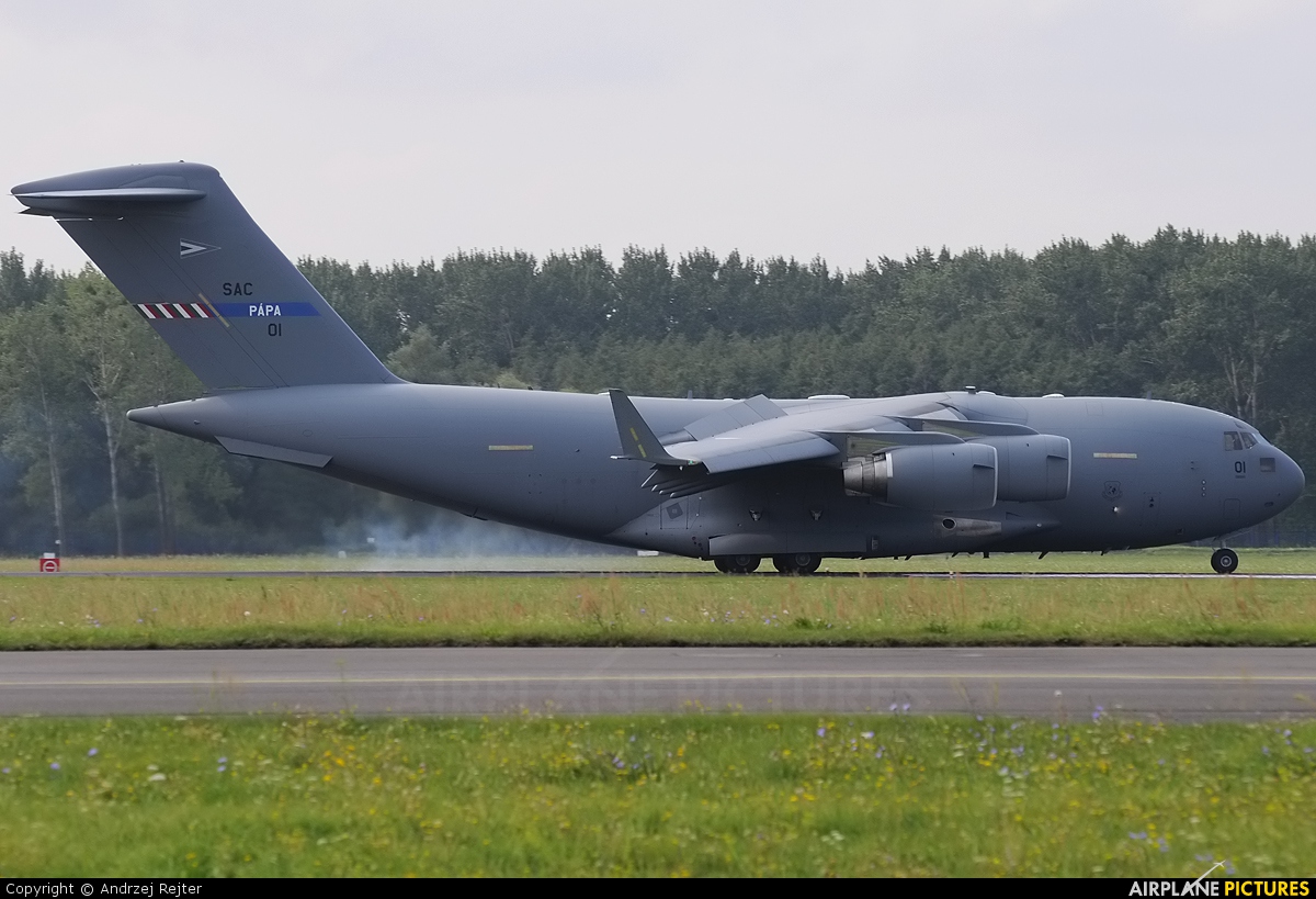 Strategic Airlift Capability NATO 08-0001 aircraft at Wrocław - Copernicus