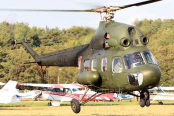 4712 - Poland - Air Force Mil Mi-2