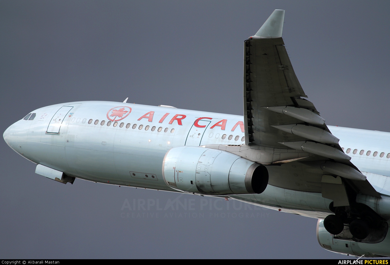Air Canada C-GFAH aircraft at London - Heathrow