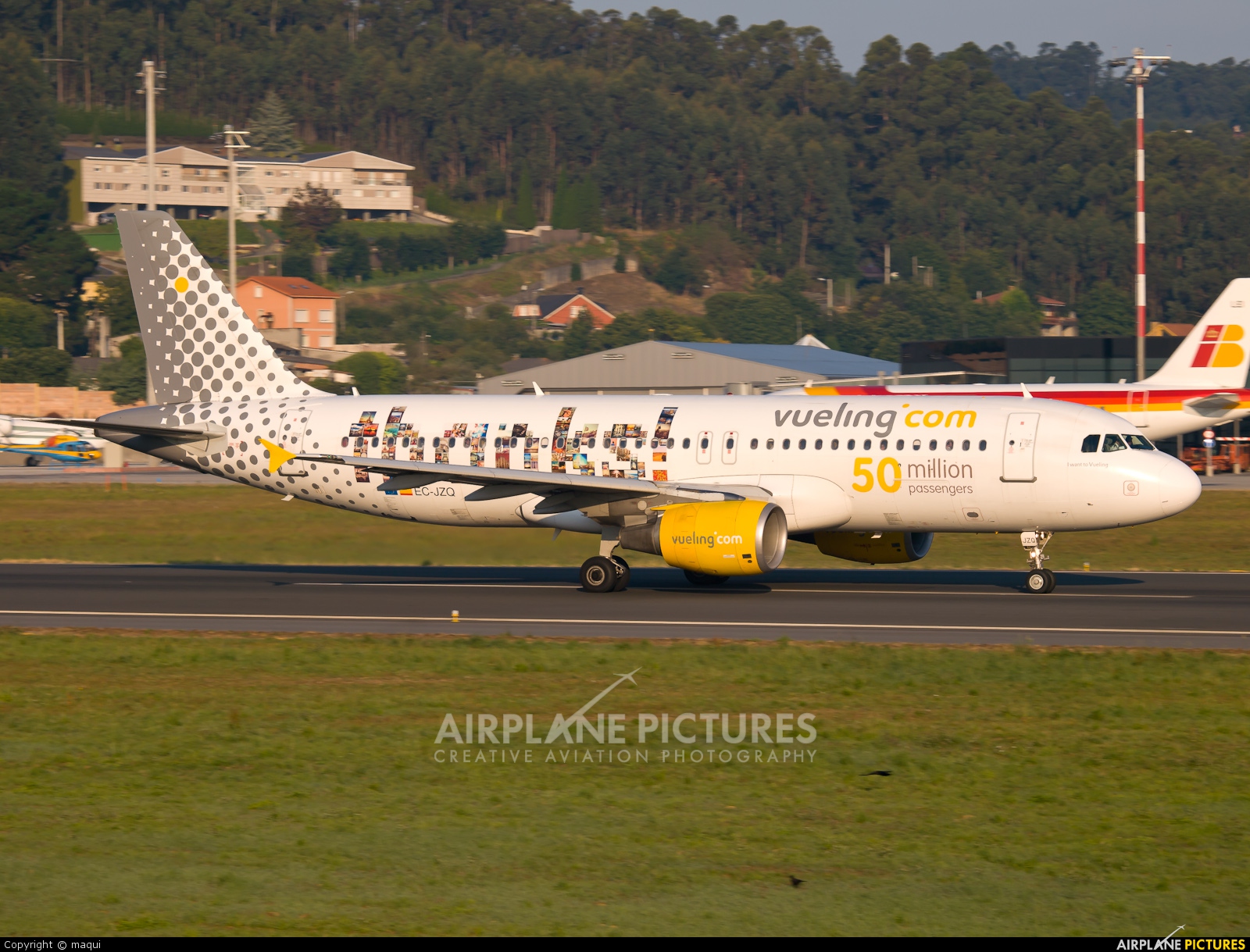 Vueling Airlines EC-JZQ aircraft at La Coruña