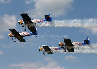 OK-XRD - The Flying Bulls : Aerobatics Team Zlín Aircraft Z-50 L, LX, M series