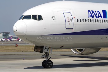 JA756A - ANA - All Nippon Airways Boeing 777-300