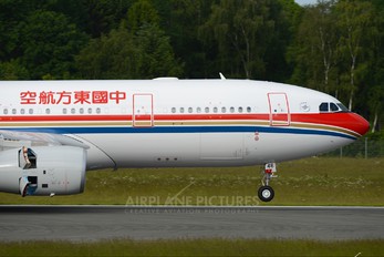 B-6546 - China Eastern Airlines Airbus A330-200