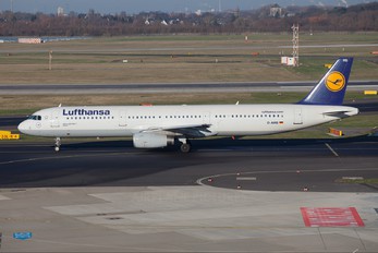 D-AIRS - Lufthansa Airbus A321