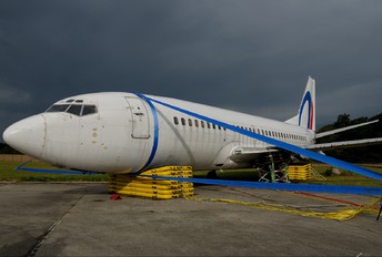 OM-ASE - Air Slovakia Boeing 737-300