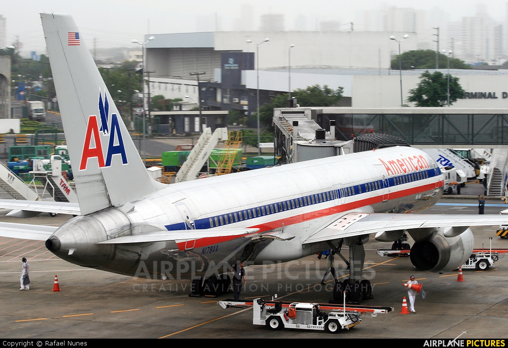 American Airlines N178AA aircraft at Recife