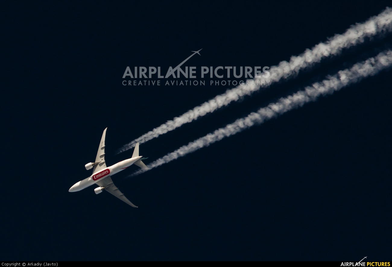 Emirates Airlines A6-EWI aircraft at In Flight - International